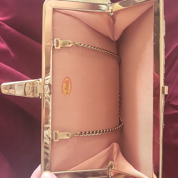 Vintage Ande Gold Clasp Chain Strap Clutch Evening Purse - Picture 2 of 6